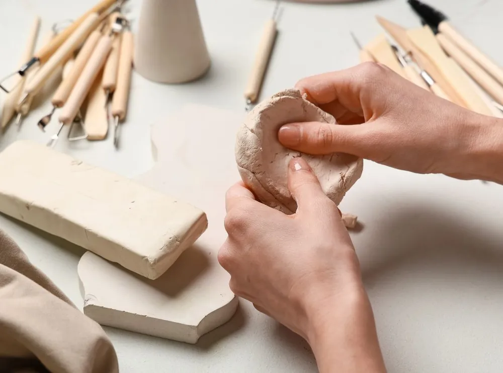 Therapeutisches Basteln und kreatives Arbeiten